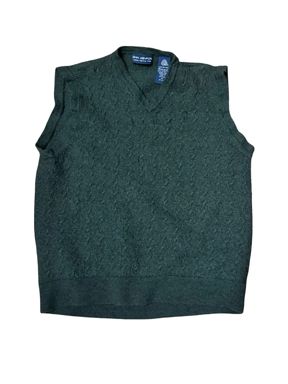 John Ashford Men's Dark Green Cable Knit V-Neck Sweater Vest